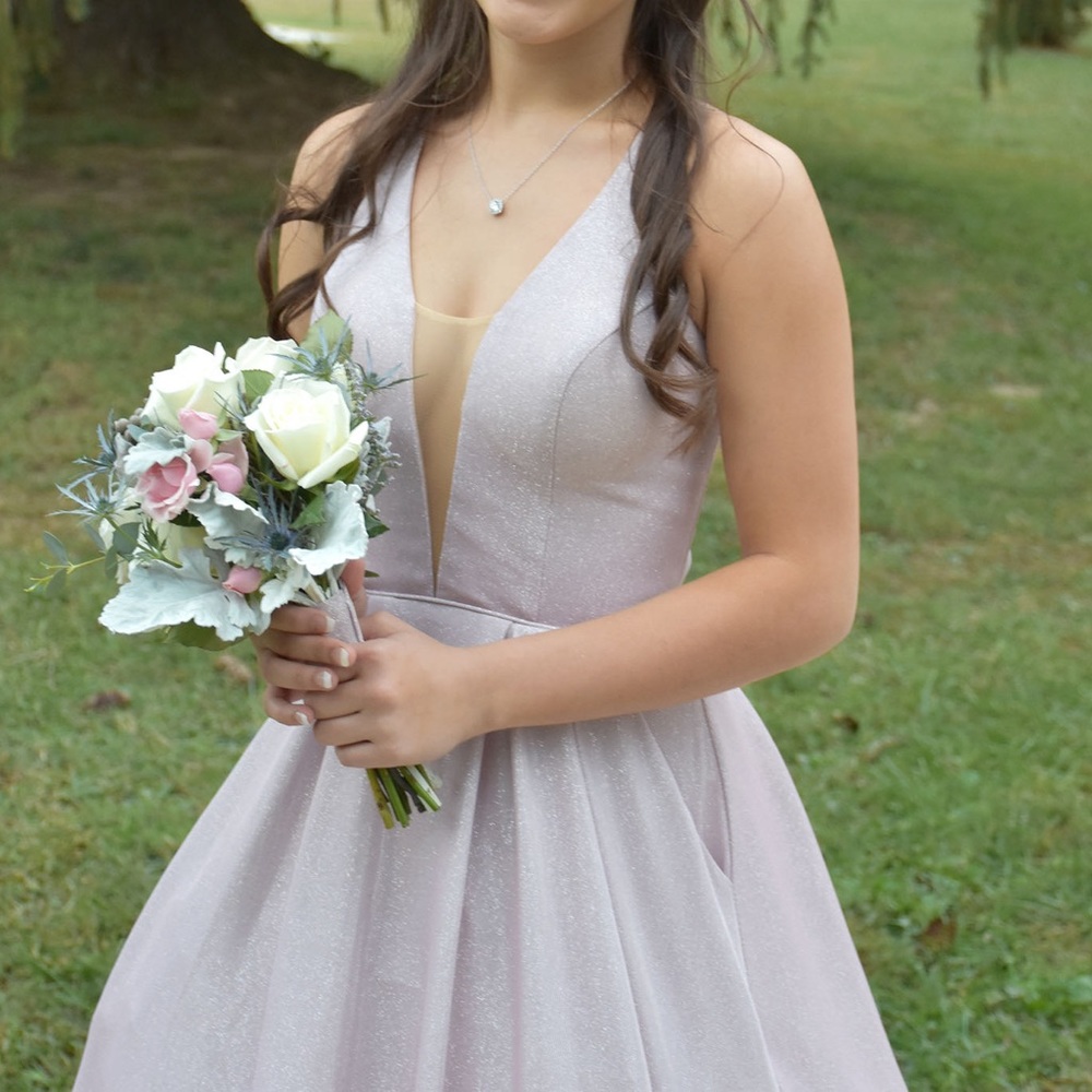 Prom/homecoming dress size 00 but fits like 0/2